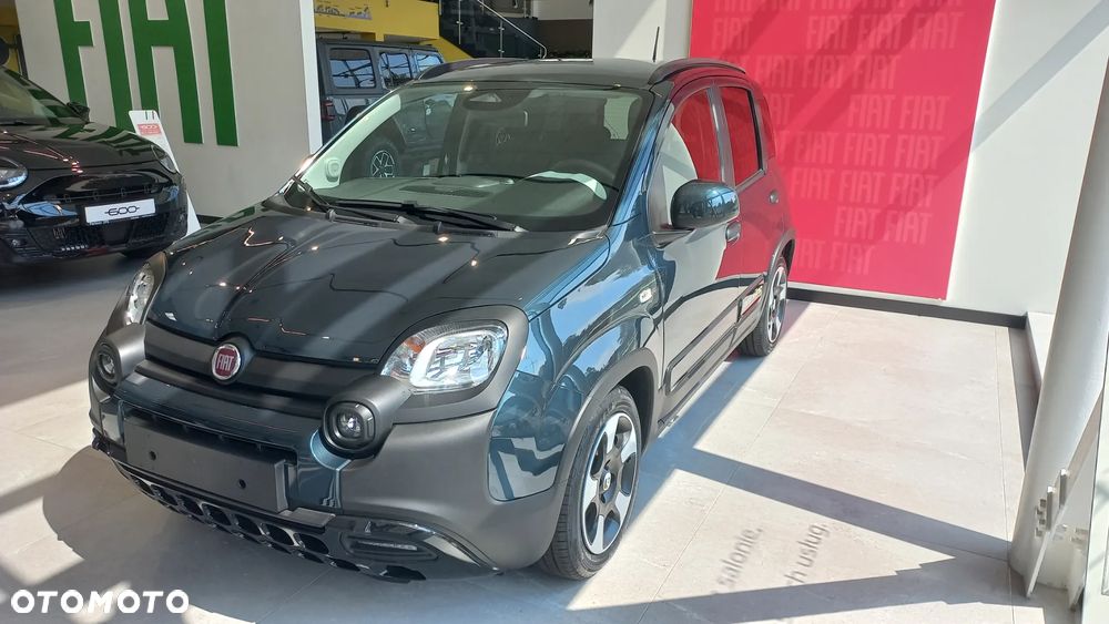 Fiat Pandina 1.0 Hybrid Cross - 2