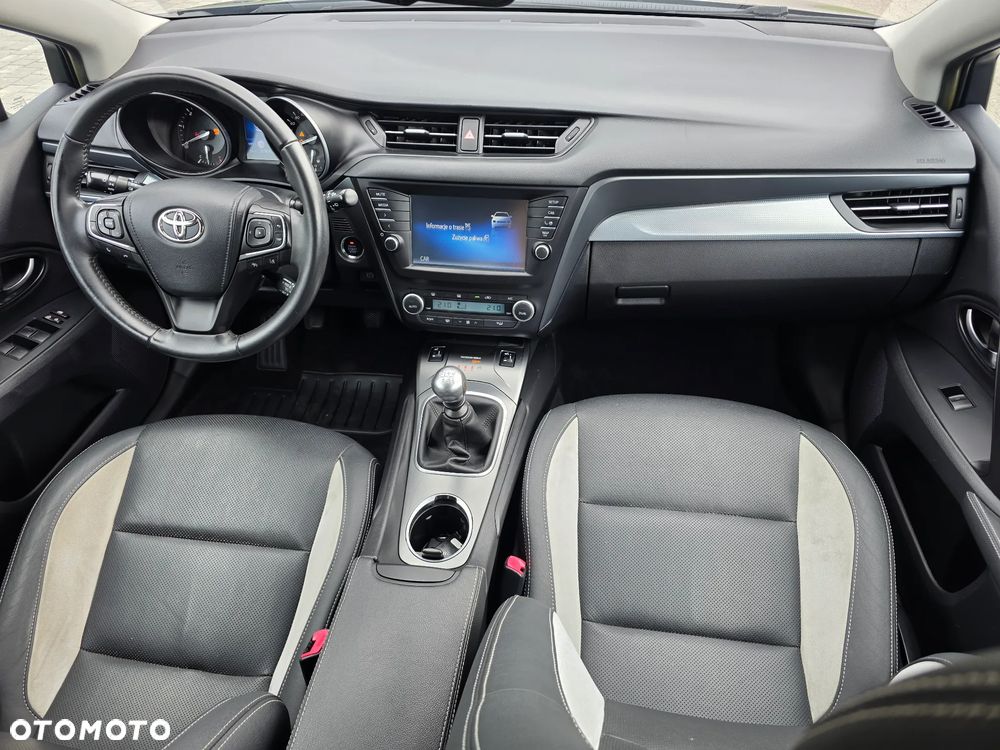 Toyota Avensis 2.0 D-4D PowerBoost Premium - 7