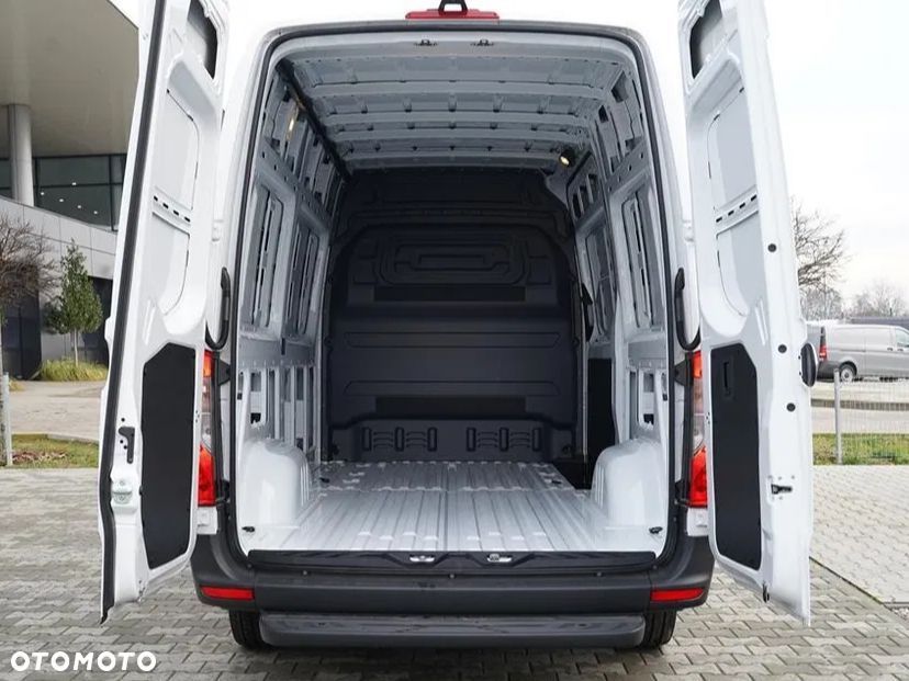 Mercedes-Benz Sprinter 315 CDI Standard BASE 9G-Tronic 9m3 - 7