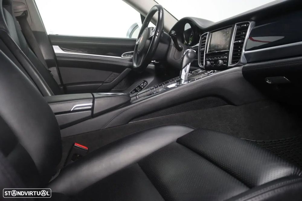 Porsche Panamera S Hybrid - 15