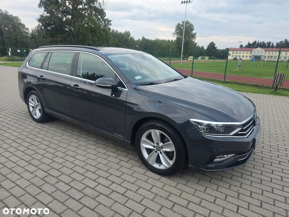 Volkswagen Passat 2.0 TDI EVO Elegance - 2