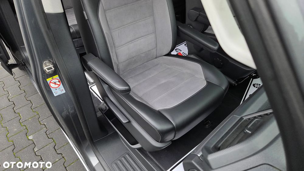 Volkswagen Multivan 2.0 TDI L1 Highline 4Motion DSG - 12