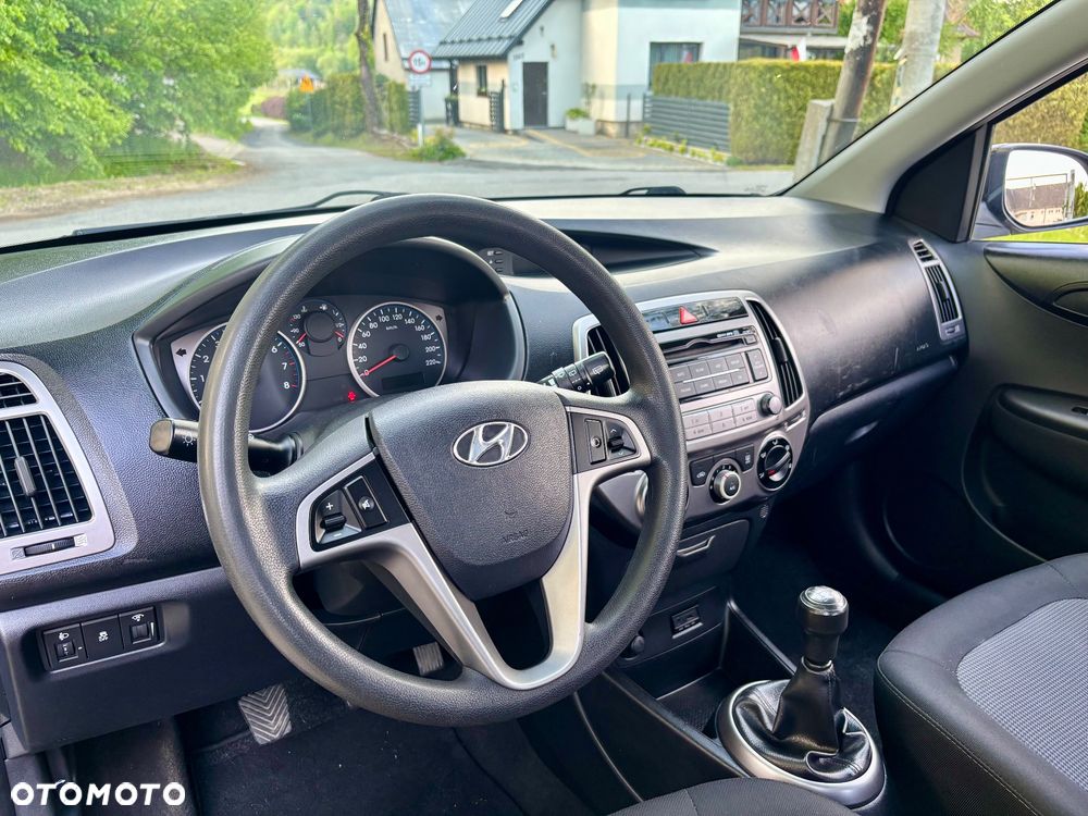 Hyundai i20 1.25 Wersja Jubileuszowa - 19