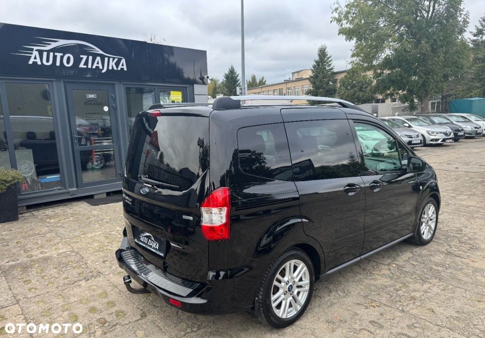Ford Tourneo Courier - 4