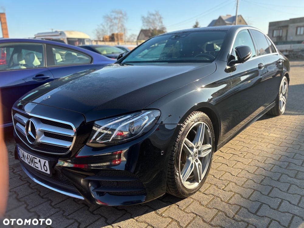 Mercedes-Benz Klasa E 220 d 4-Matic 9G-TRONIC - 1
