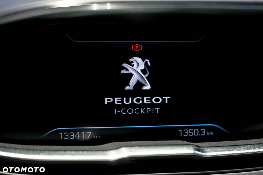Peugeot 3008 BlueHDi 130 Stop & Start EAT8 Allure - 17