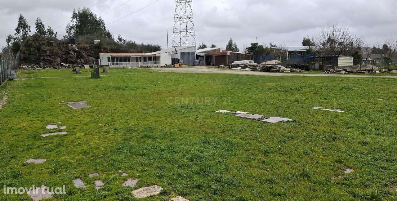 Terreno para Construção, na Via do Poder Local, em Paços de Ferreira - Grande imagem: 4/11