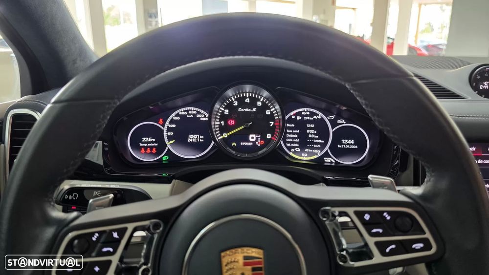 Porsche Cayenne Turbo S E-Hybrid - 8