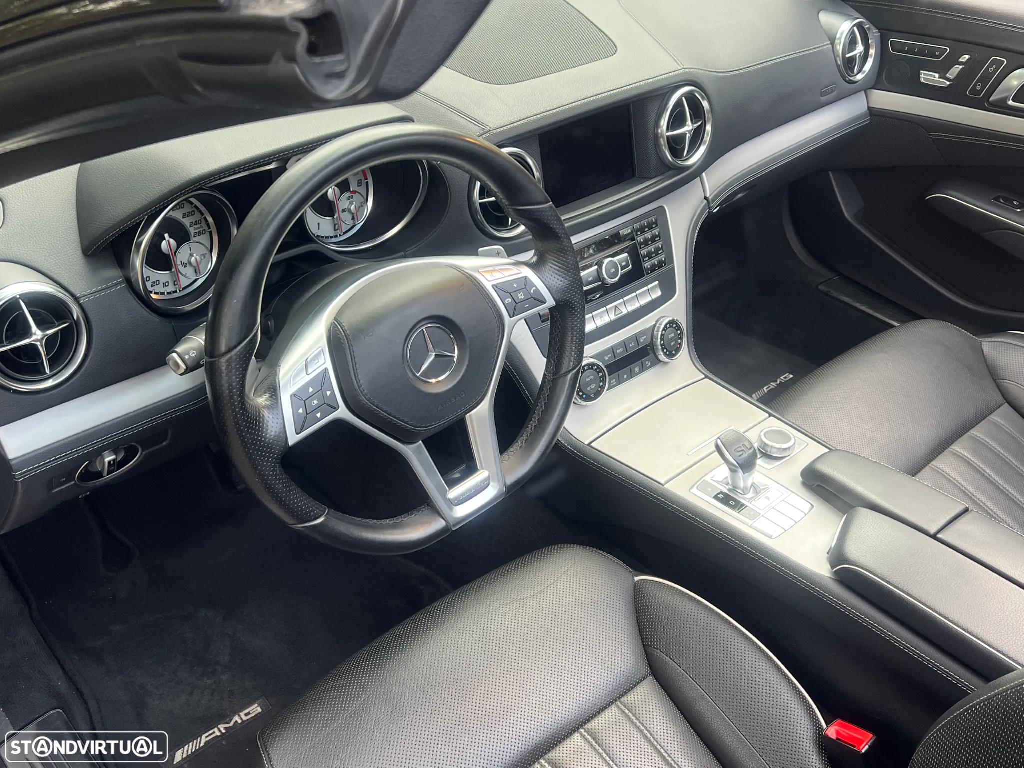 Mercedes-Benz SL 350 7G-TRONIC - 28