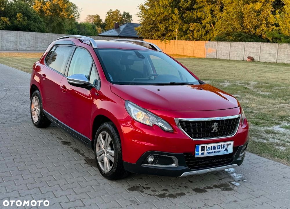 Peugeot 2008 1.2 Pure Tech Style EU6 - 2