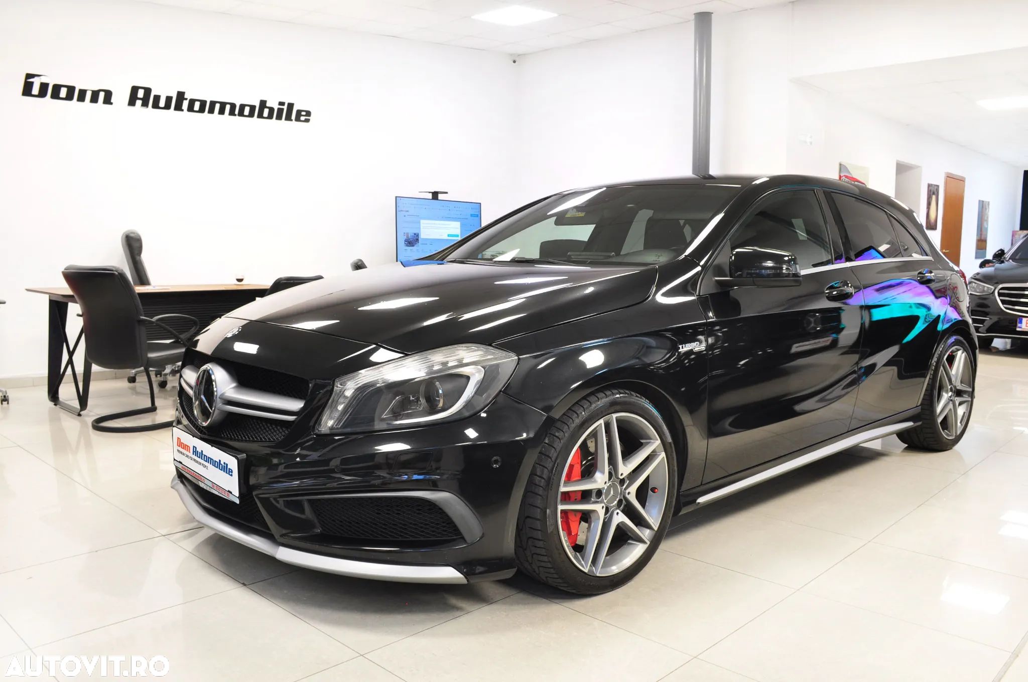 Mercedes-Benz A 45 AMG 4MATIC Aut. - 1