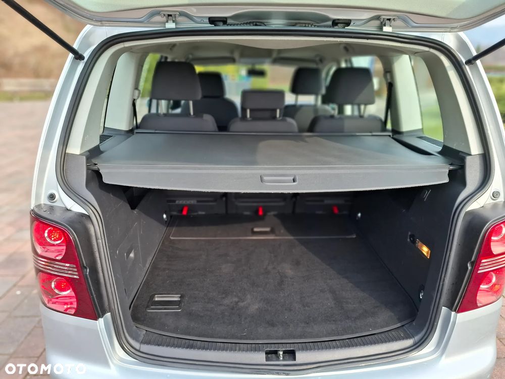 Volkswagen Touran 1.9 TDI DPF Highline - 7