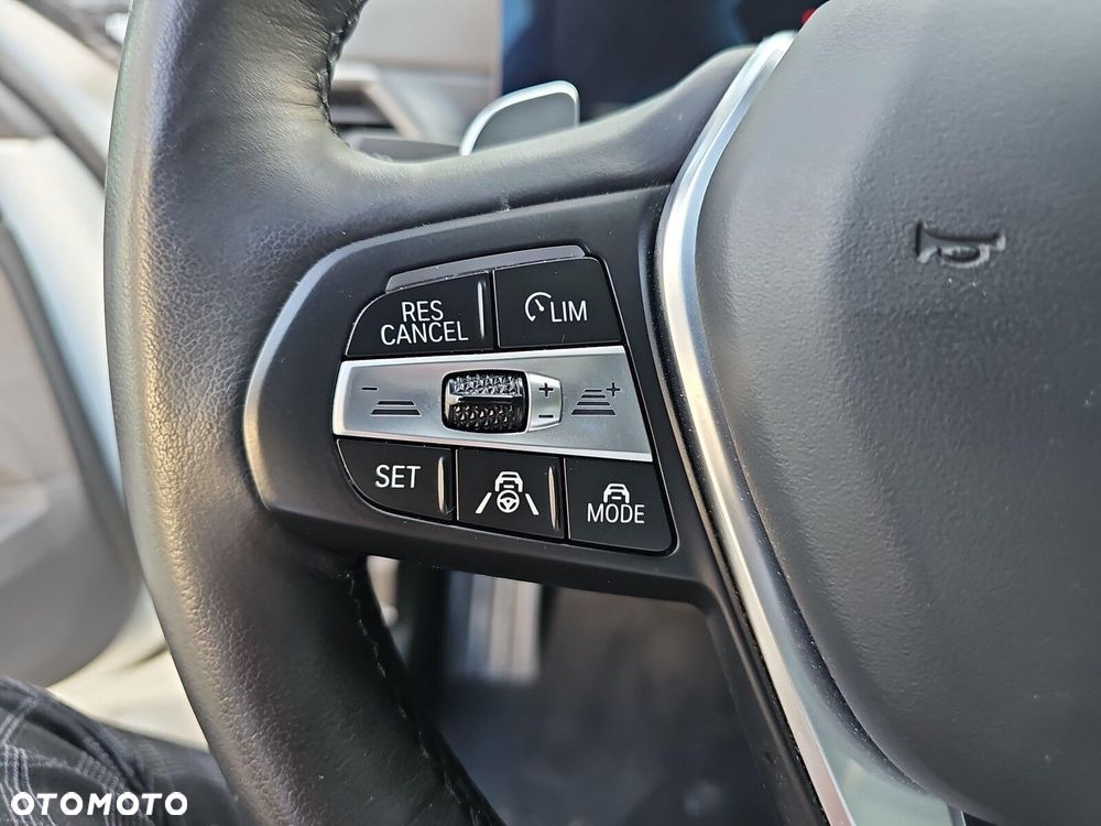 BMW Seria 3 - 15