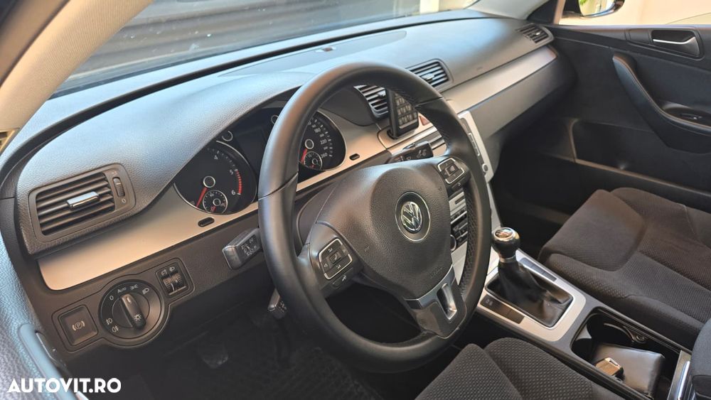 Volkswagen Passat 2.0TDI Highline DPF - 10
