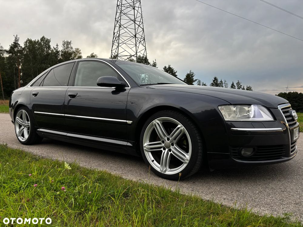 Audi A8 - 2