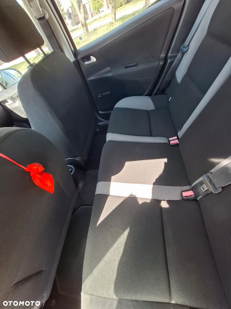 Peugeot 207 1.4 16V Trendy - 14