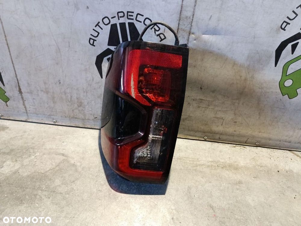 FORD RANGER VI LAMPA PRAWA TYŁ N1WB-13404-FE - 4