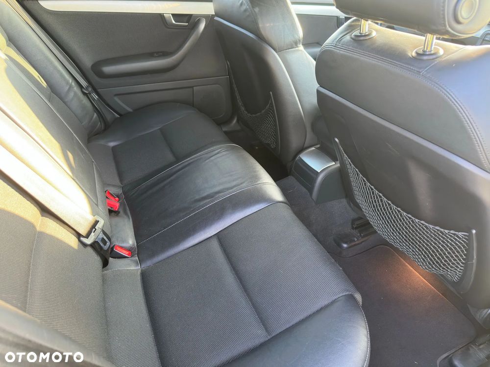 Audi A4 Avant 2.0 TDI DPF S line Sportpaket (plus) - 16