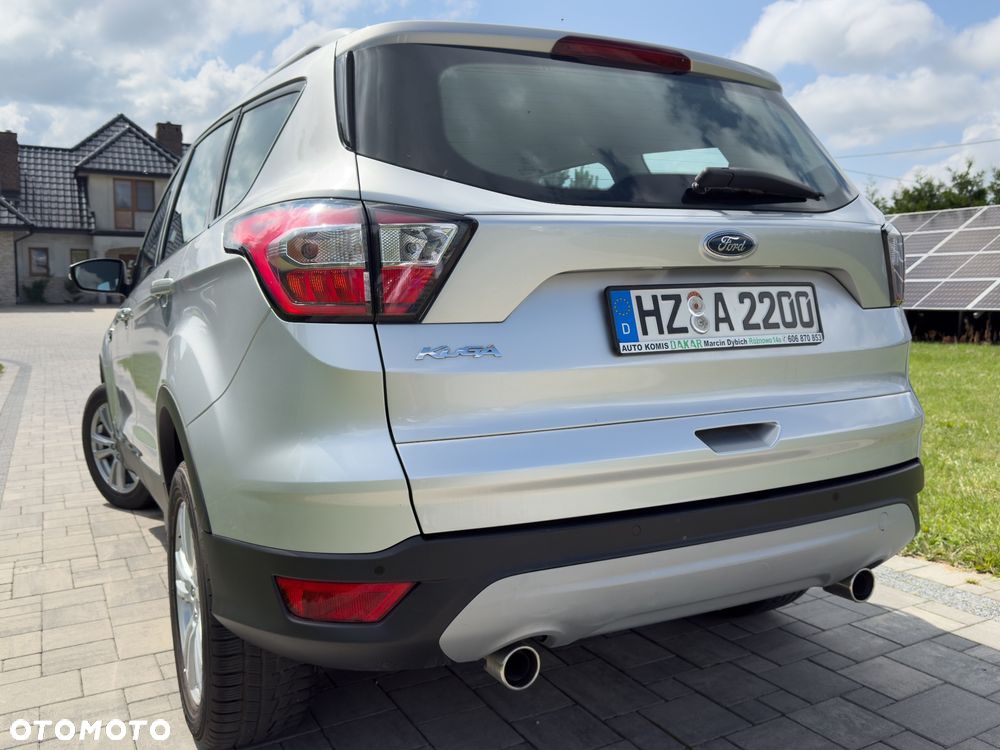 Ford Kuga 1.5 TDCi FWD Trend - 4