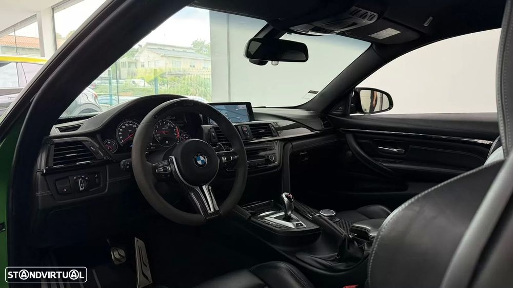 BMW M4 Auto - 24
