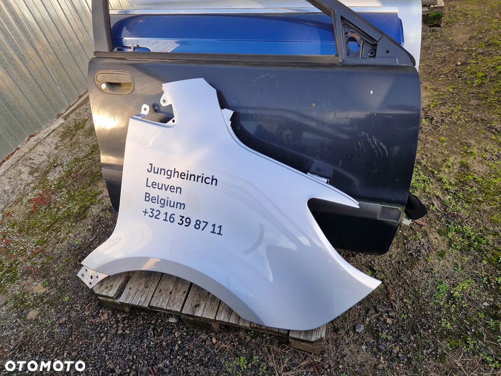 BŁOTNIK PRAWY MERCEDES SPRINTER 907 910 - 13