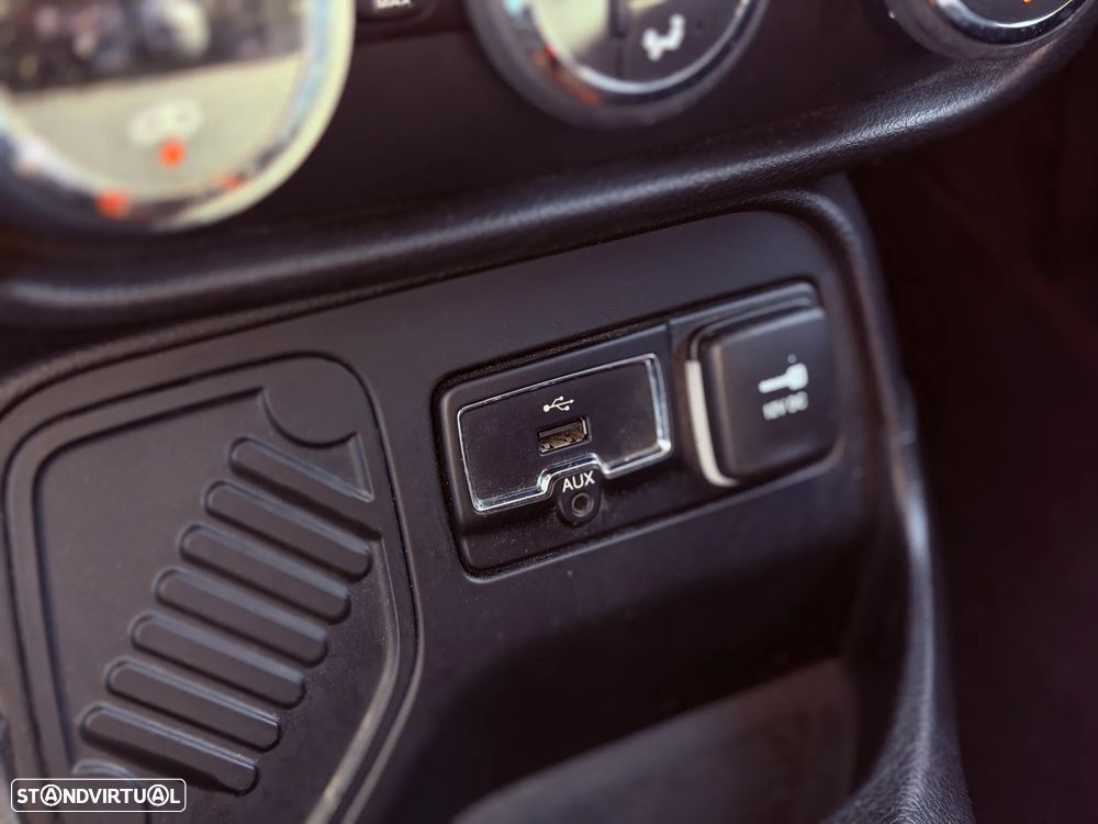 Jeep Renegade 1.6 MultiJet Opening Edition S&S - 23