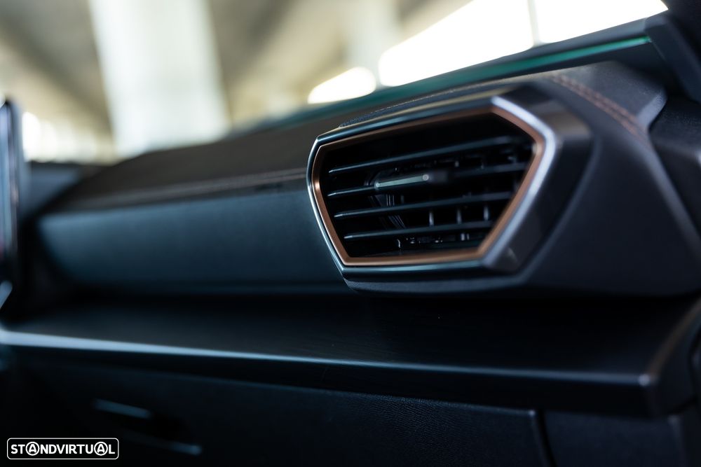 Cupra Formentor VZ 1.4 e-Hybrid DSG Priority - 27