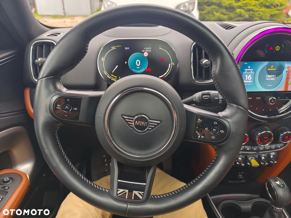 MINI Countryman Cooper S E All4 - 11