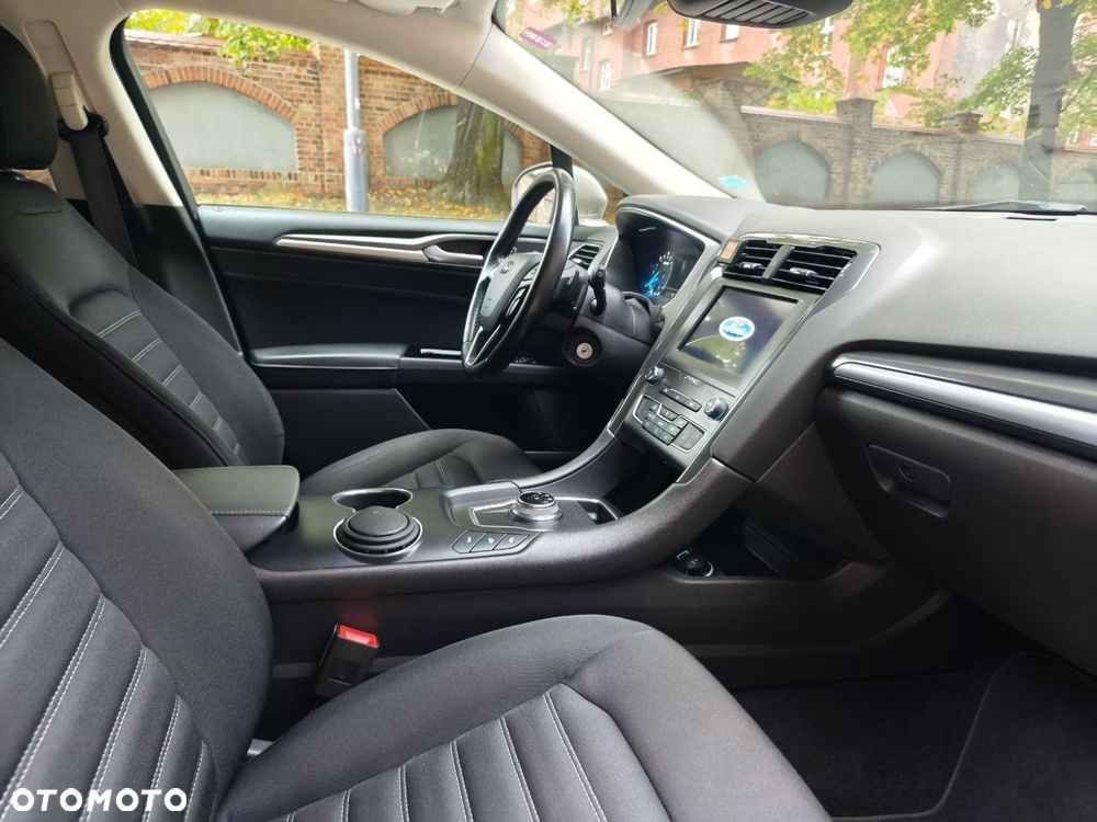 Ford Mondeo 2.0 EcoBlue Business Edition - 31