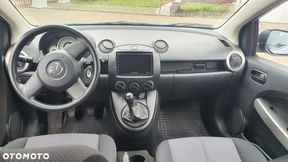 Mazda 2 1.3 Independence - 8