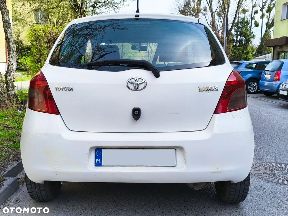Toyota Yaris 1.0 Luna Start - 18