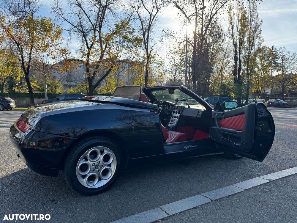 Alfa Romeo Spider - 17