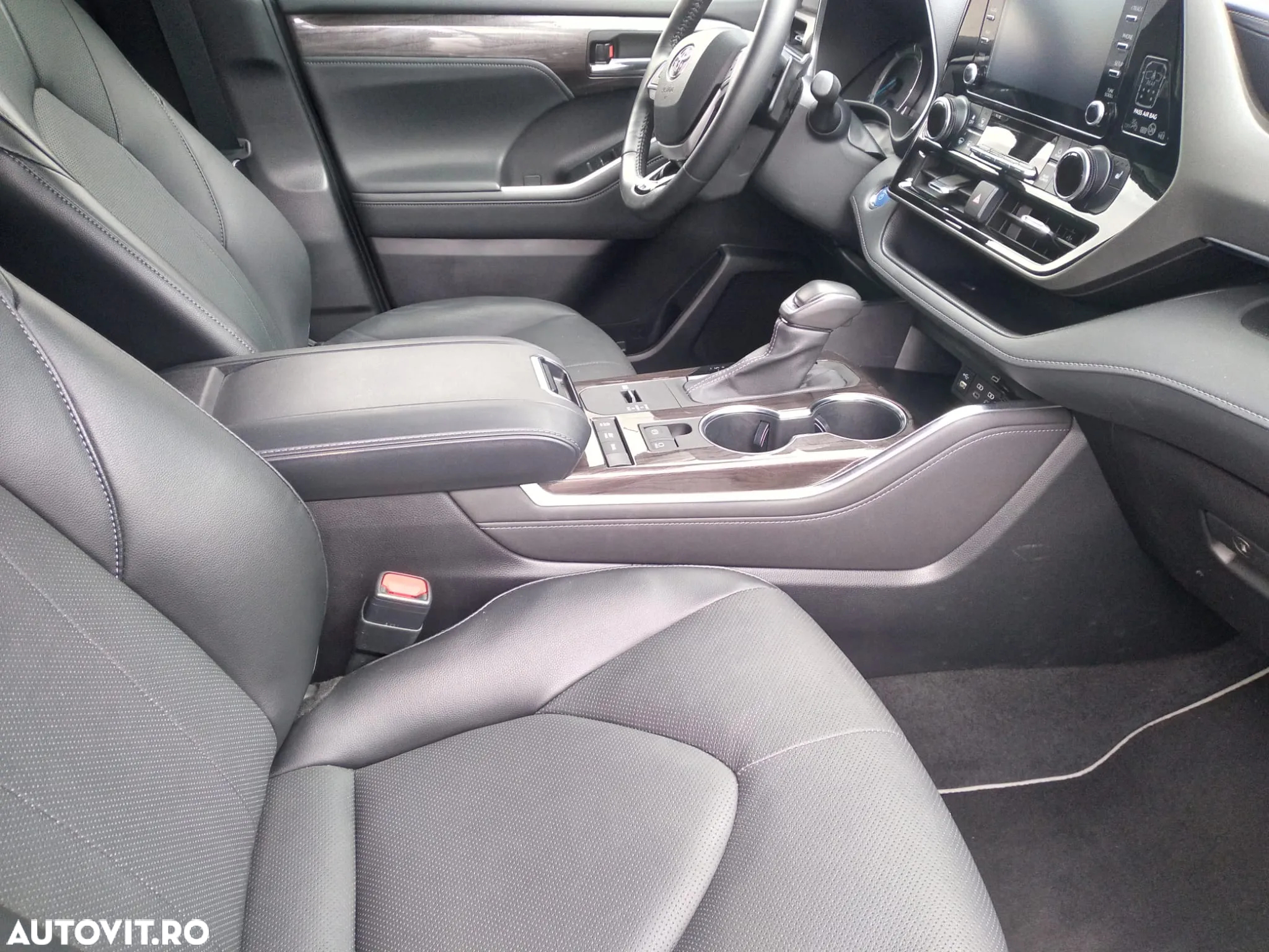 Toyota Highlander 2.5 L Hybrid Dynamic Force 248CP Executive Pearly - 8