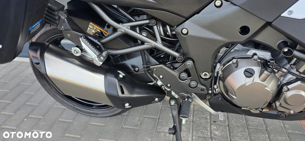 Kawasaki Versys 1000 - 16