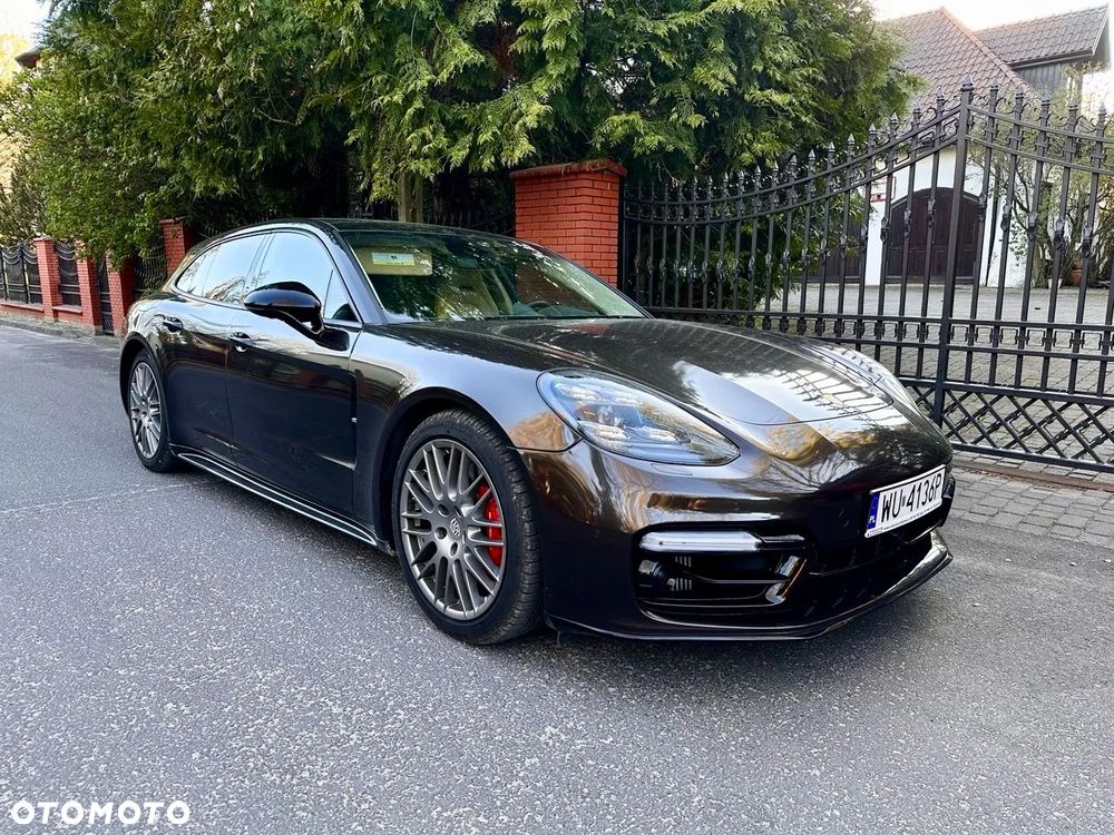 Porsche Panamera - 7