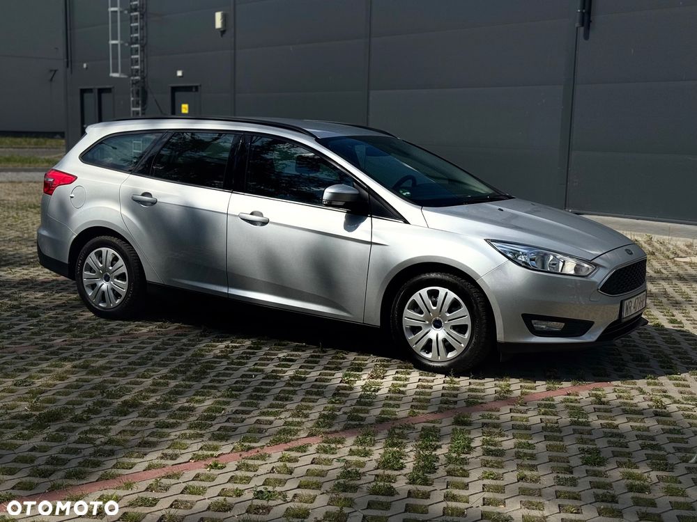 Ford Focus - 4