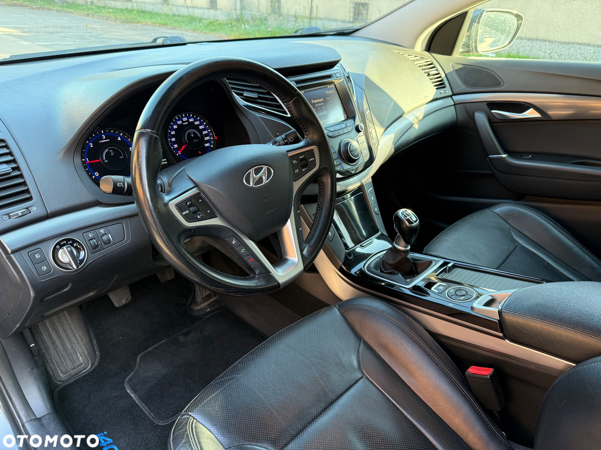 Hyundai i40 Kombi 1.7 CRDi Premium - 9