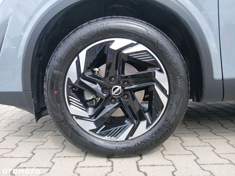 Nissan Qashqai 1.3 DIG-T MHEV N-Connecta - 30