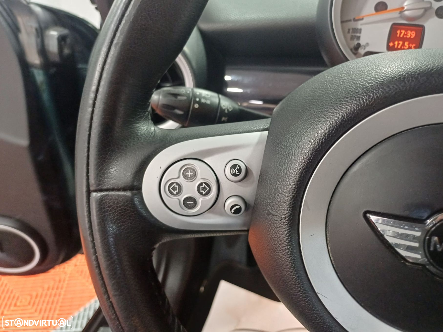 MINI 3 Portas - 15