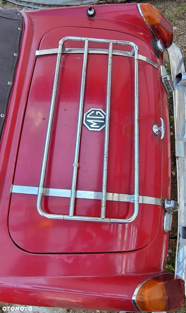 MG Midget - 10