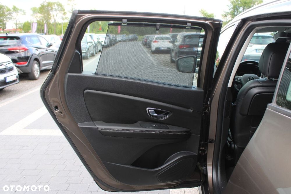 Renault Scenic - 25