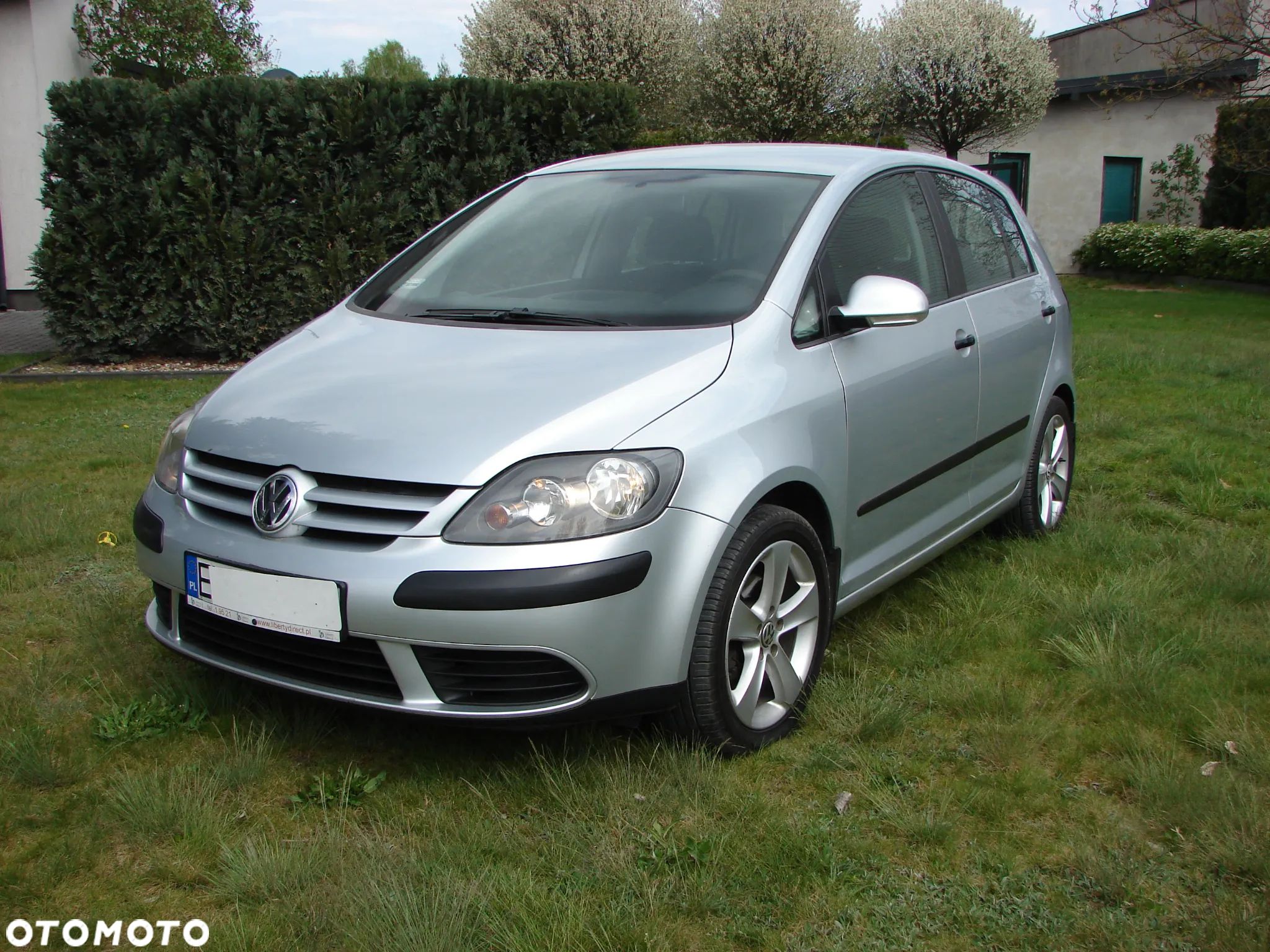 Volkswagen Golf - 1