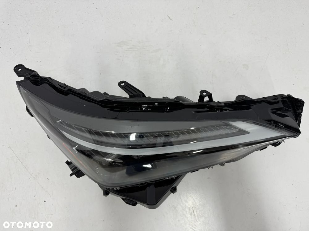 LAMPA PRAWA PRZEDNIA LEXUS NX 2 II 2021- FULL LED - 4