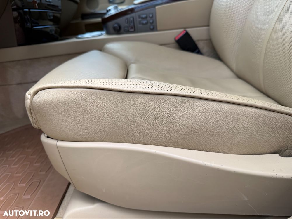 BMW Seria 7 730d A - 32