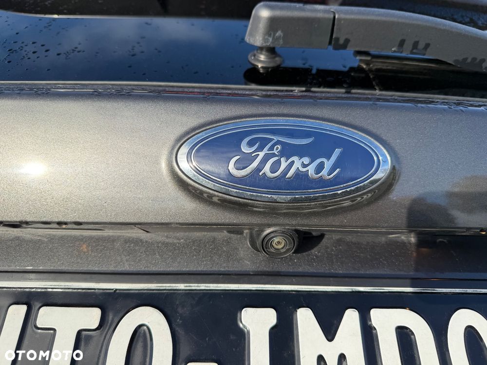 Ford Kuga 2.0 TDCi 4x4 ST-Line - 25