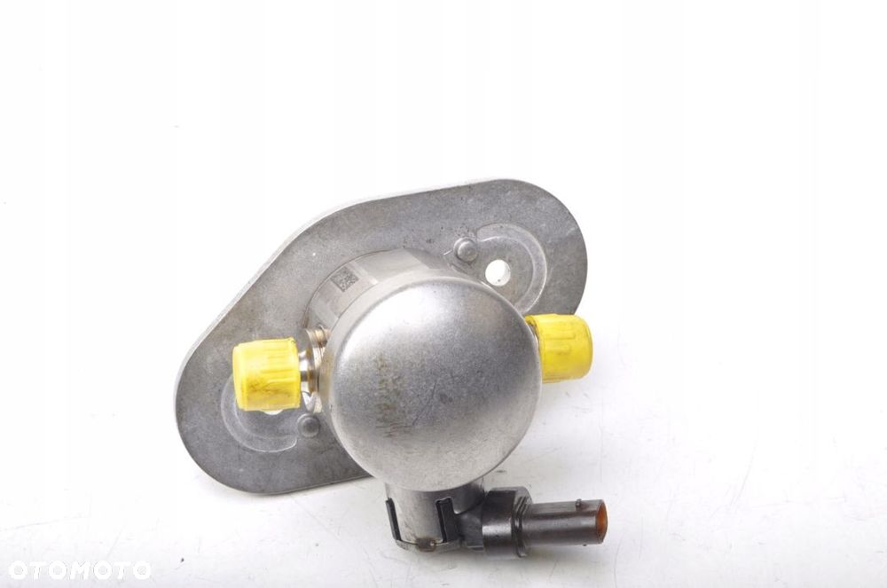 BMW F44 M235i 2.0 POMPA PALIWA 0261520521 21R 9tys - 5