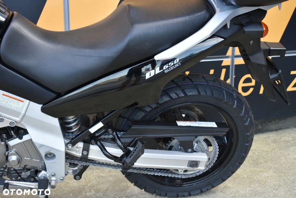 Suzuki V-STROM - 11