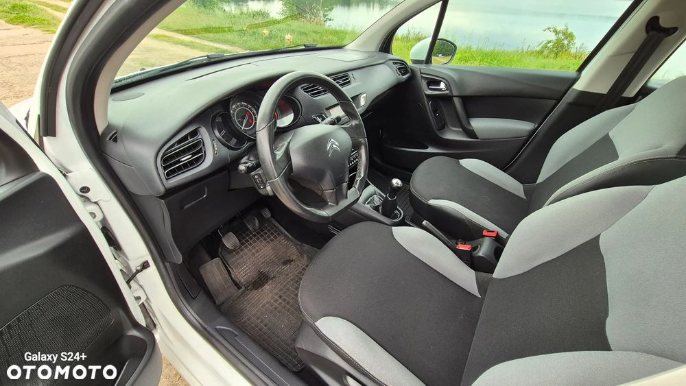 Citroën C3 1.4 HDi First - 12
