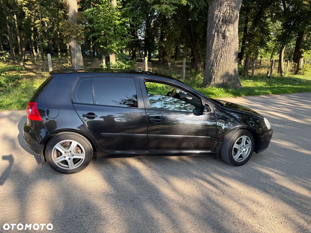 Volkswagen Golf 1.6 Comfortline - 3