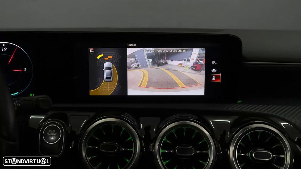 Mercedes-Benz A 250 Limousine - 32